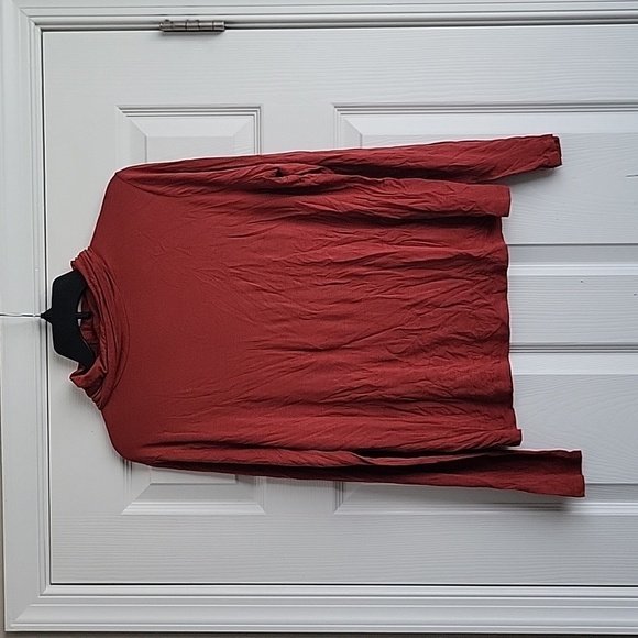 SO Women's Favorite Turtleneck Long Sleeve - Picture 1 of 11
